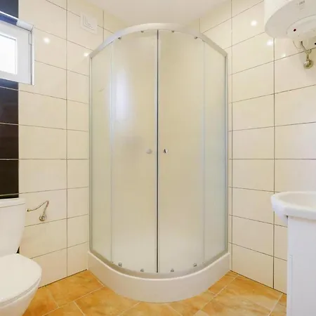2-bedroom Cottages, Rusinowo *
