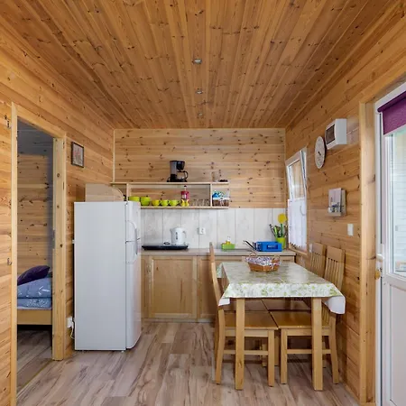 2-bedroom Cottages, Rusinowo Holiday home
